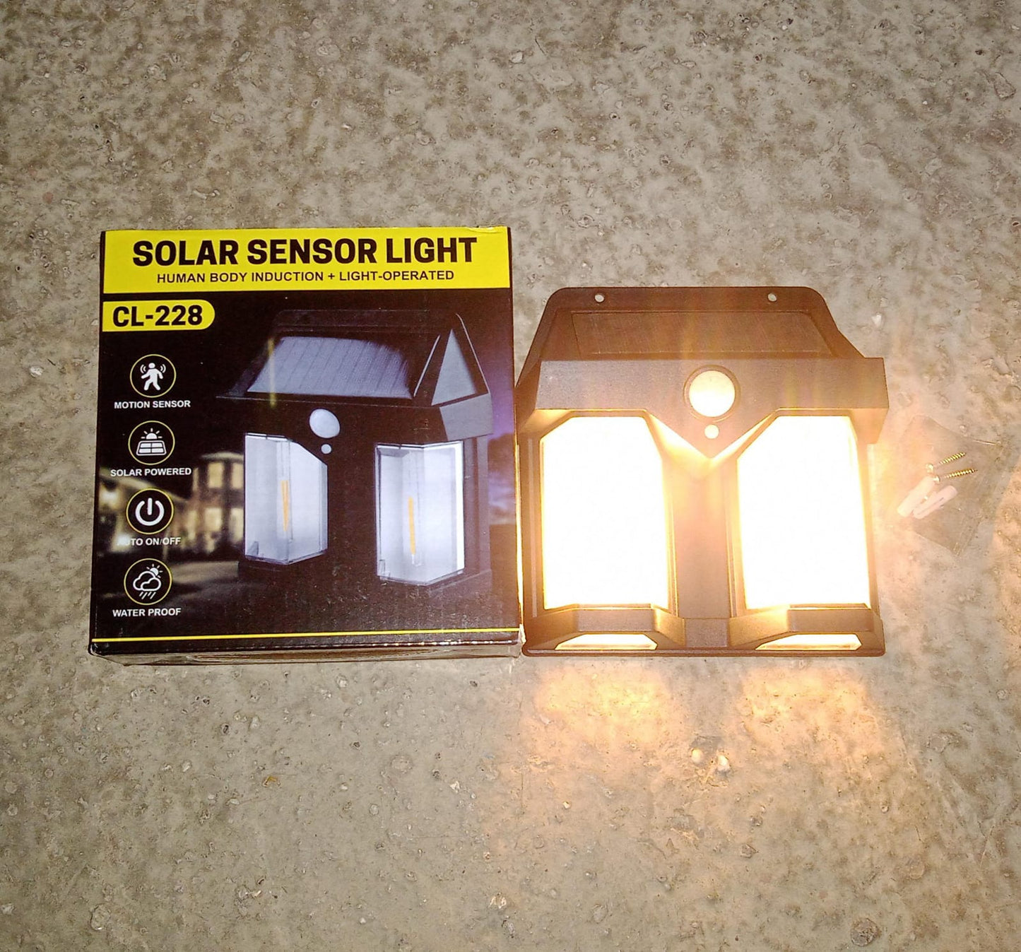 Outdoor Solar Wall Lamp Outdoor Waterproof High Quality Lamp Induction Garden Lamp Garden Villa Night Lamp Double Lamp Light (1 Pc) - Springkart