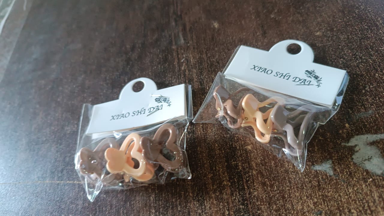 Plastic Small Hair Clips for Girls Kids Hair Accessories (3 Pcs Set / Mix Color & Design) - Springkart