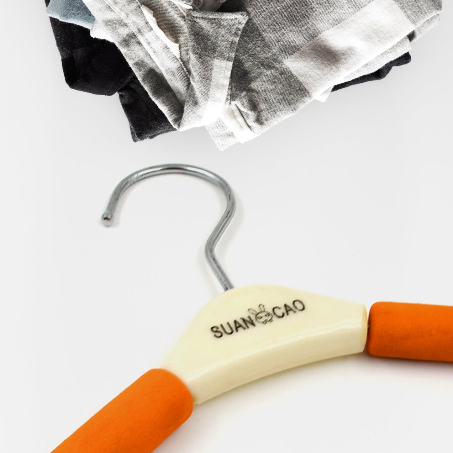 Solid Sponge Hanger Non-Slip Hanger (B Grade / 1 Pc) - Springkart