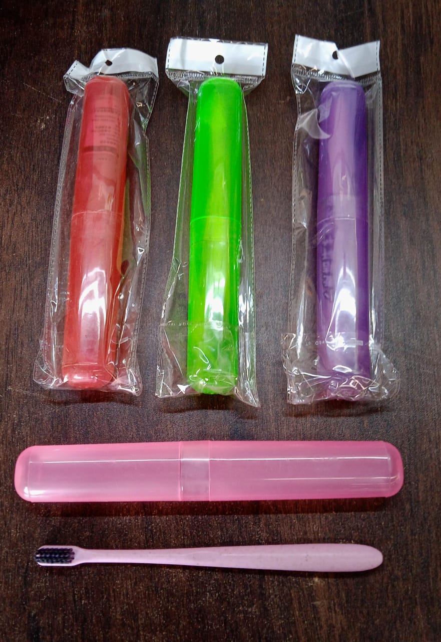 Soft Toothbrush With Toothbrush Cover Cleaner Scraper for Men and Women, Kids, Adults Plastic Toothbrush Cover / Case / Holder (1 Pc / Mix Color) - Springkart