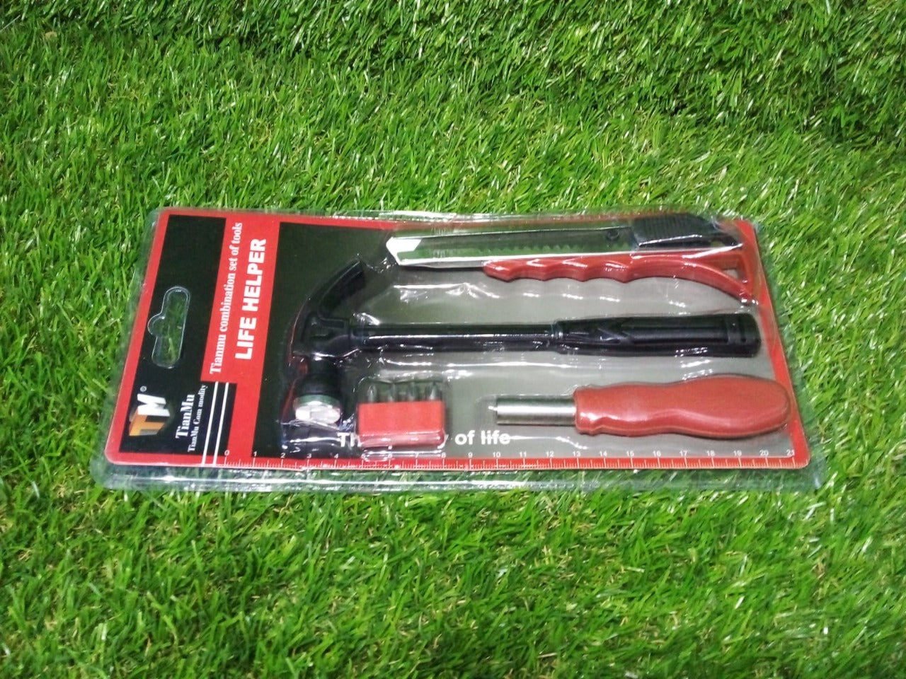 4PC HELPER TOOL SET USED WHILE DOING PLUMBING AND ELECTRICIAN REPAIRMENT IN ALL KINDS OF PLACES LIKE HOUSEHOLD AND OFFICIAL DEPARTMENTS ETC. - Springkart