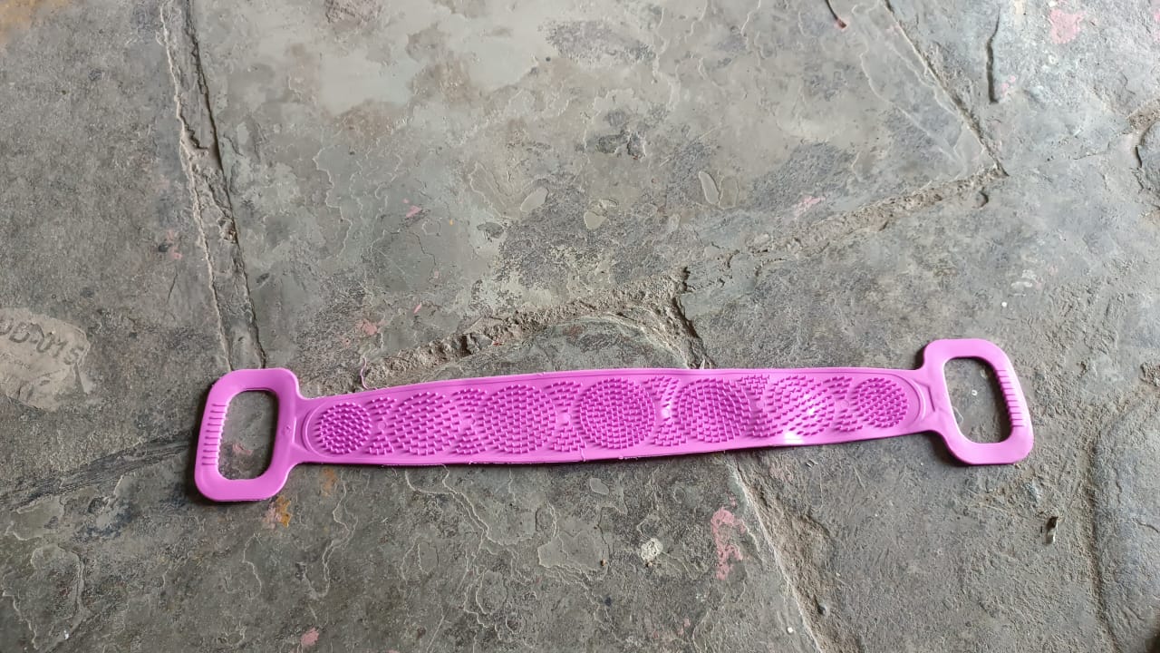 Silicone Body Scrubber Silicone Bath Body Brush (1 Pc / 24 Inch) - Springkart