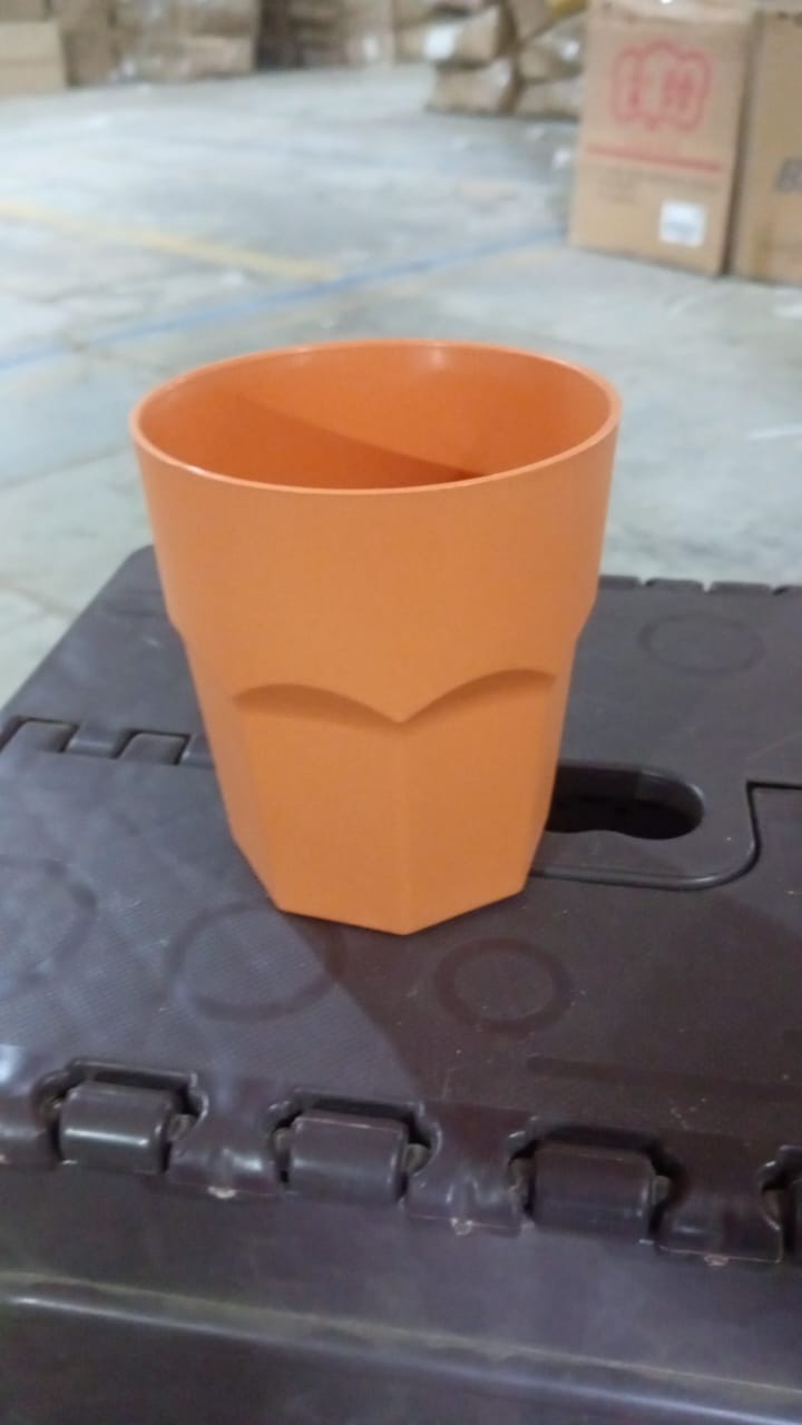 Plastic Tumblers Lightweight Cups / Glass Reusable Serving Drinking Cups (1 Pc) - Springkart