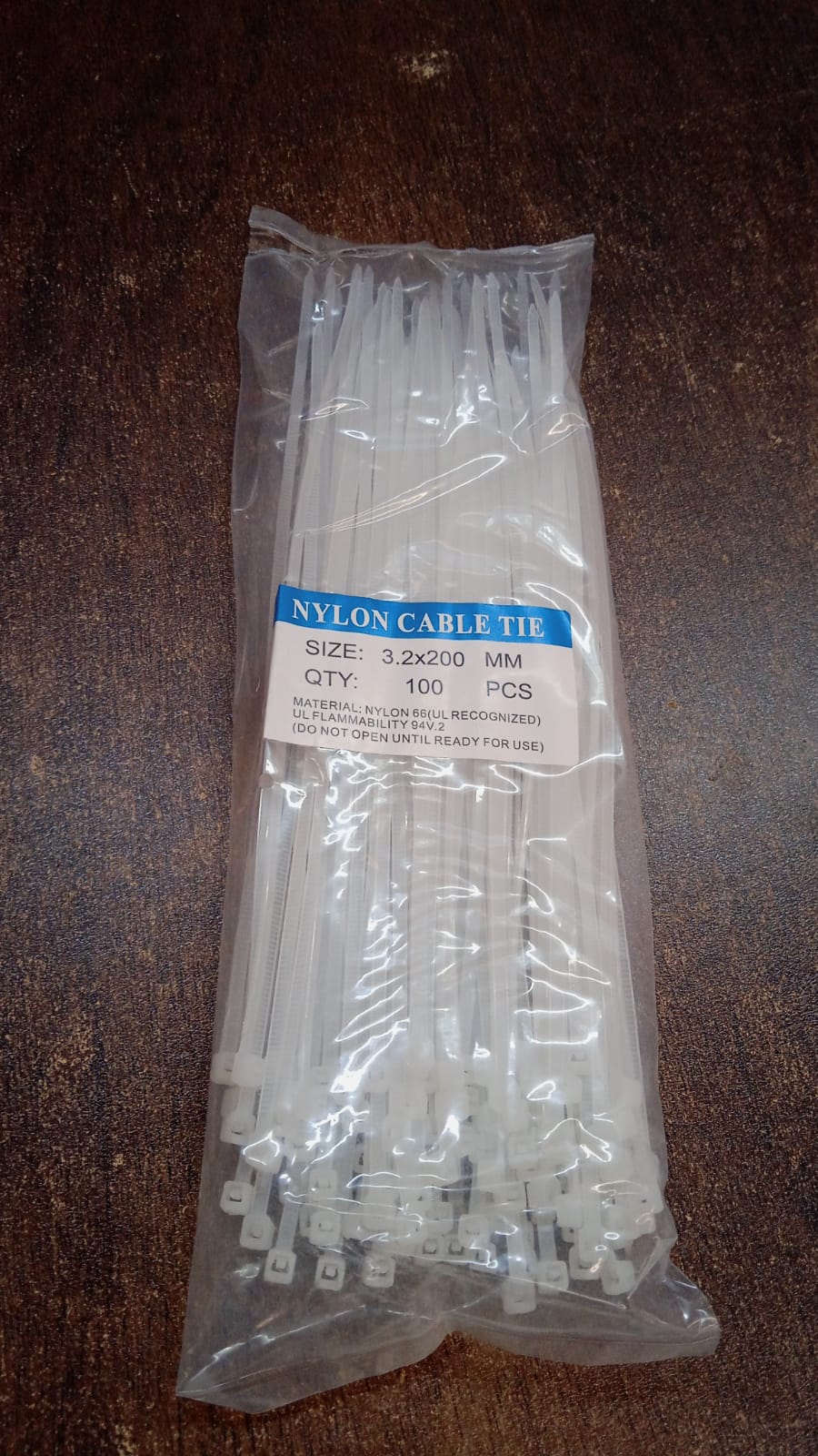 3.2x200 MM Nylon Self Locking Cable Ties, Heavy Duty Strong Zip Wire Tie. Pack of 100 - Black. - Springkart