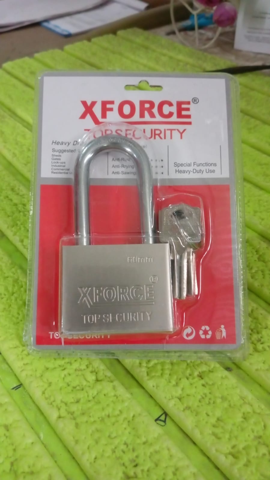Multipurpose Solid 6 Keys Padlock 60 mm / 1 Pc) - Springkart