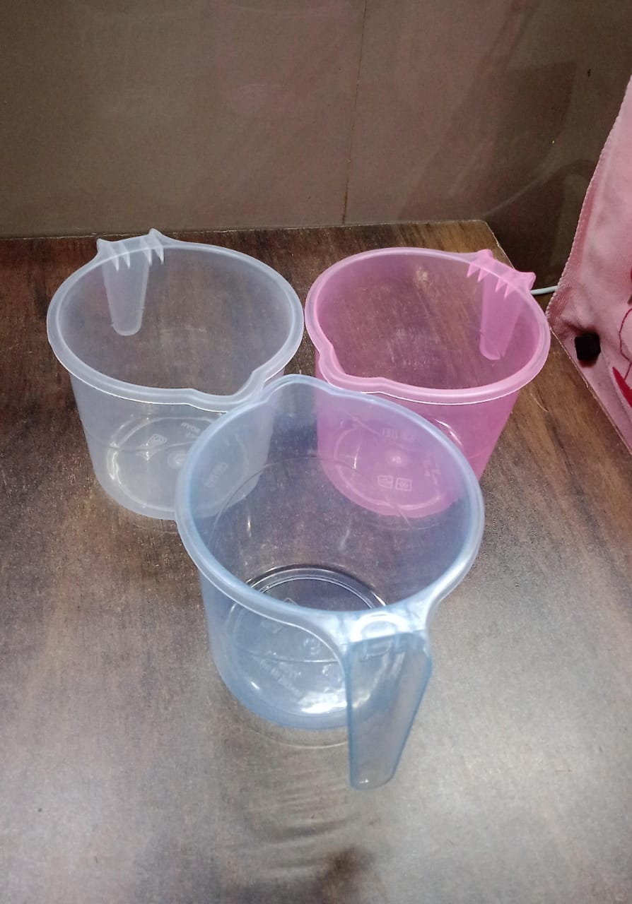 Plastic Round Transparent Bath Water Mug (1 Pc / 1200 ML / Mix Color) - Springkart