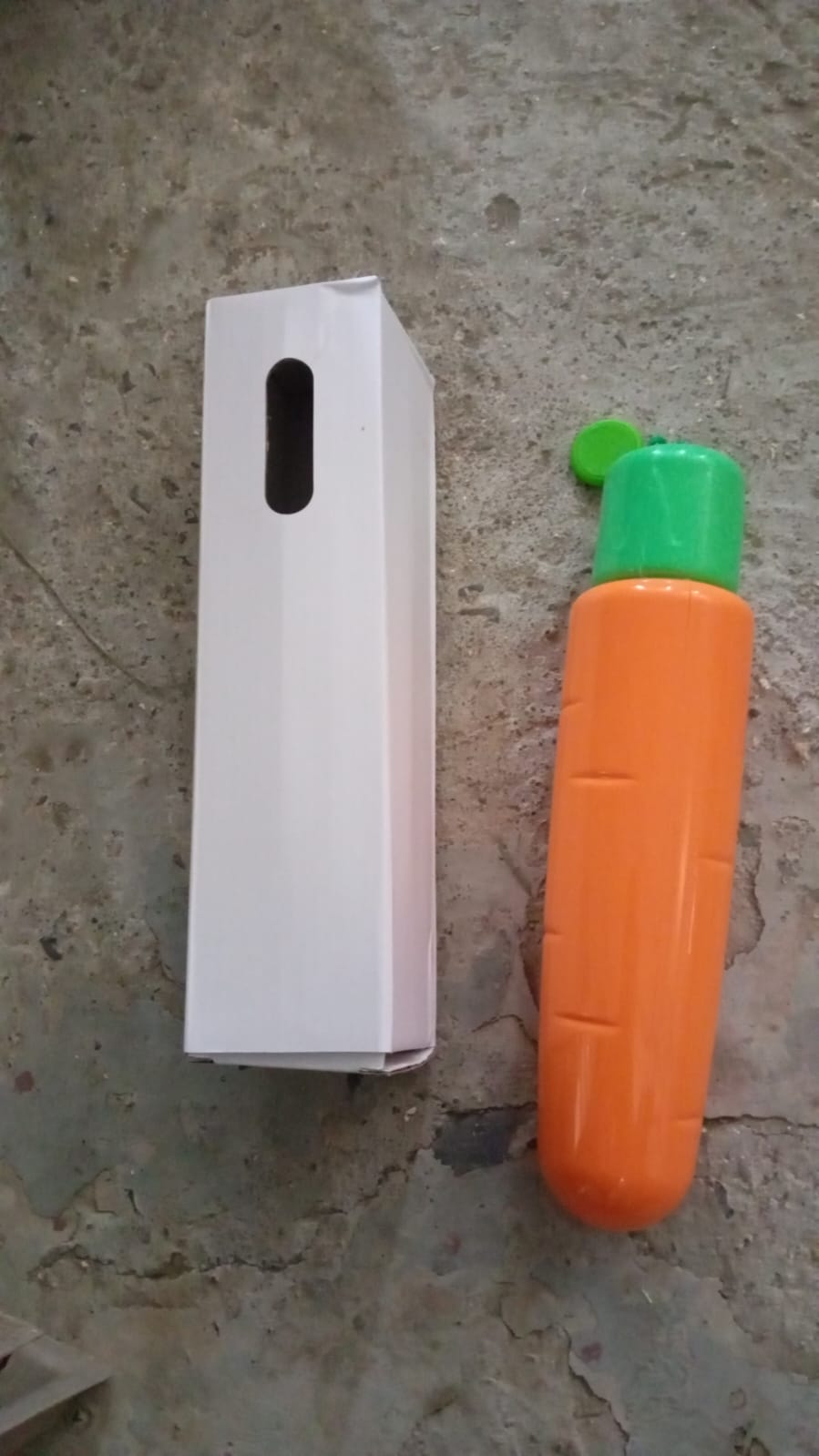 Vegetable shaped Folding Umbrella, Plastic Case Creative Fashion Folding Mini Sun Shade Rain Umbrella, Unique Umbrella, Sun & UV Protection, Cute Design (1 Pc) - Springkart