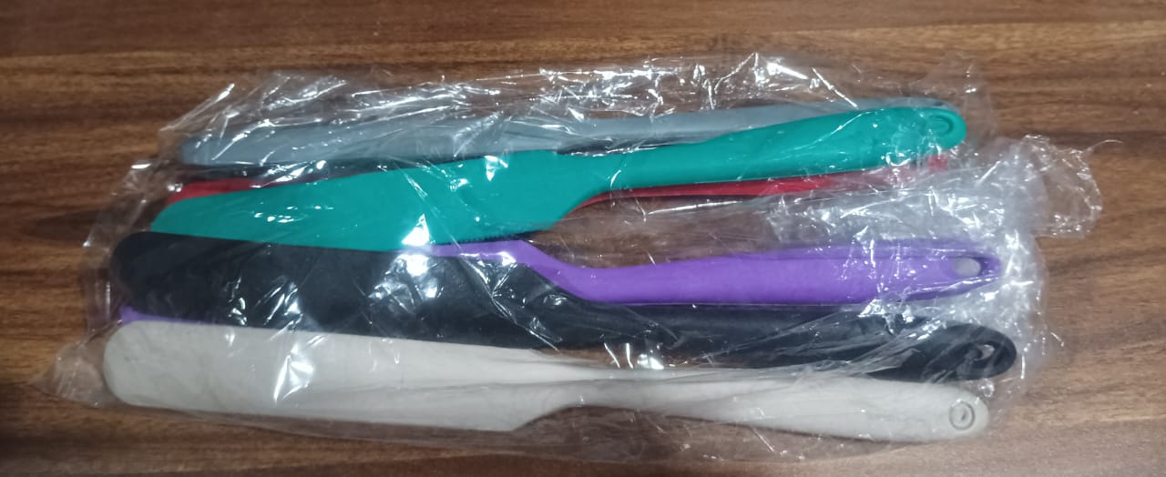 Dough Scraper Silicone Cake Spatula Non-Stick Butter Scraper Cake Mixer Ice Cream Scraper Kitchen Pastry Baking Supplies Spatula Silicone (6 Pcs Set / 25 CM) - Springkart