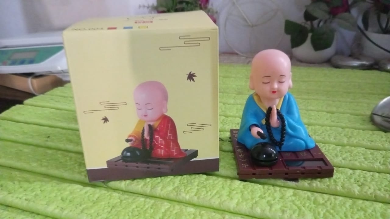 Solar Powered Sitting Buddha Statue, Moving Head and Hand (1 Pc / Medium) - Springkart