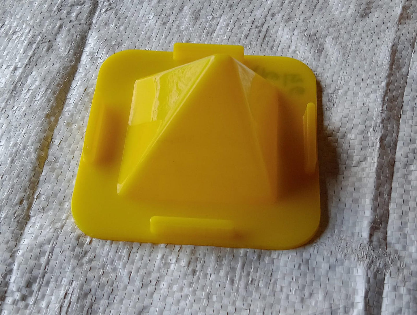 Virgin Mobile Accessories Universal Portable Four-Sided Pyramid Shape Desktop/ Table Mobile Holder Stand for car dashboard recording on desk vent office holder - Springkart