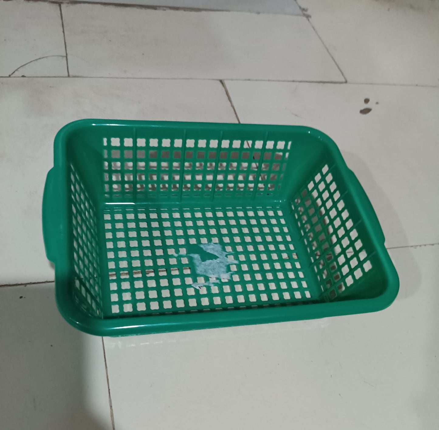 Plastic 1 Pc Kitchen Small Size Dish Rack Drainer Vegetables and Fruits Washing Basket Dish Rack Multipurpose Organizers (29x22CM Mix Color) - Springkart