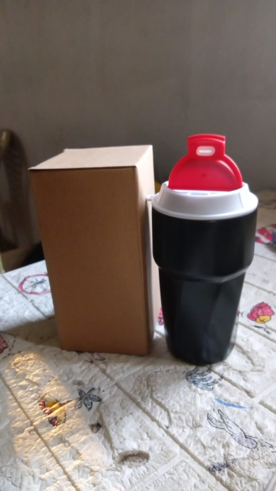 Stainless Steel Vacuum Insulated Travel Mug with Lid (1 Pc) - Coffee, Tea - Springkart
