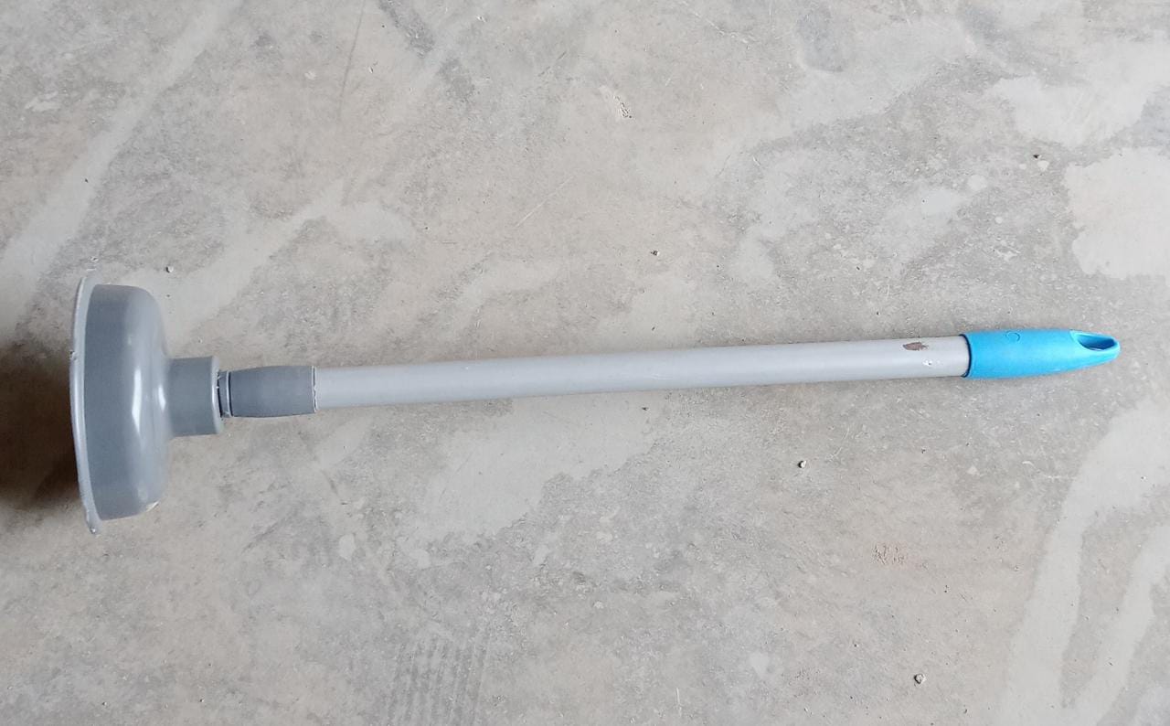 Toilet Plunger - for Clogs in Toilet Bowls and Sinks in Homes, Commercial and Industrial Buildings. - Springkart