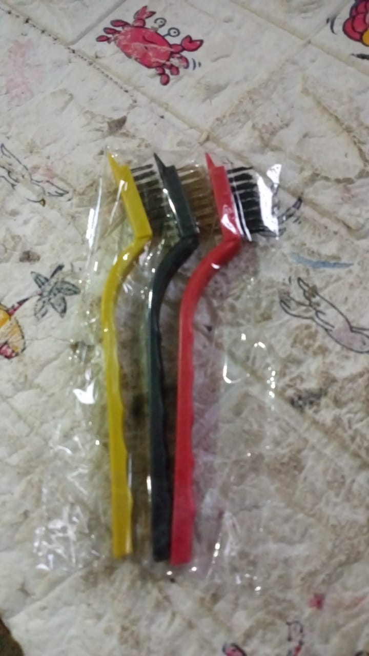 3pc Mini Wire Brush Set Brass Nylon Stainless Steel Bristles Household Cleaning Brush for Gas Stove, Smoke Machine Tool Burner Tiles Tap Rust Removal Welding Slag Dirt & Paint Scrubbing (3 Pcs Set) - Springkart