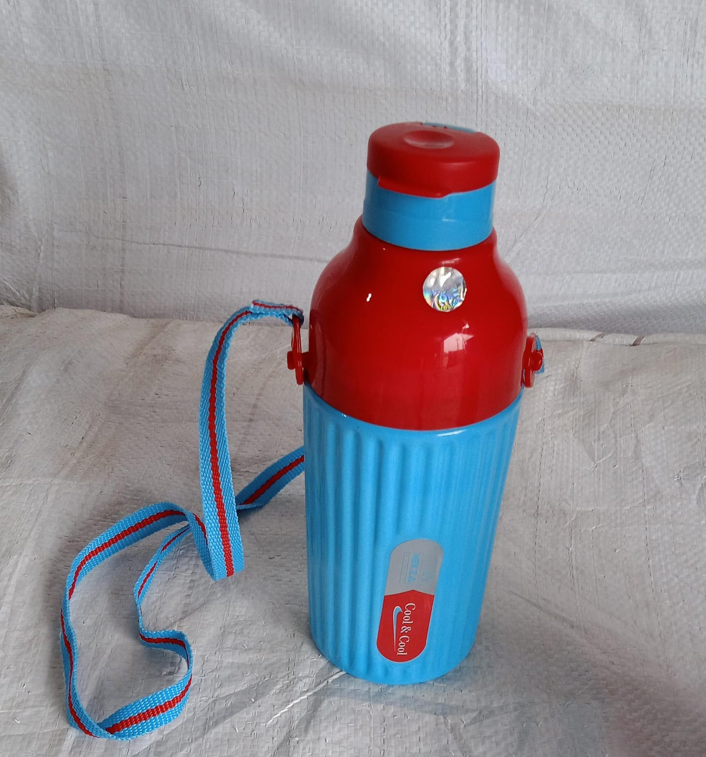 Plastic Sports Insulated Water Bottle with Dori Easy to Carry High Quality Water Bottle, BPA-Free & Leak-Proof! for Kids' School, For Fridge, Office, Sports, School, Gym, Yoga (1 Pc / 500ML) - Springkart