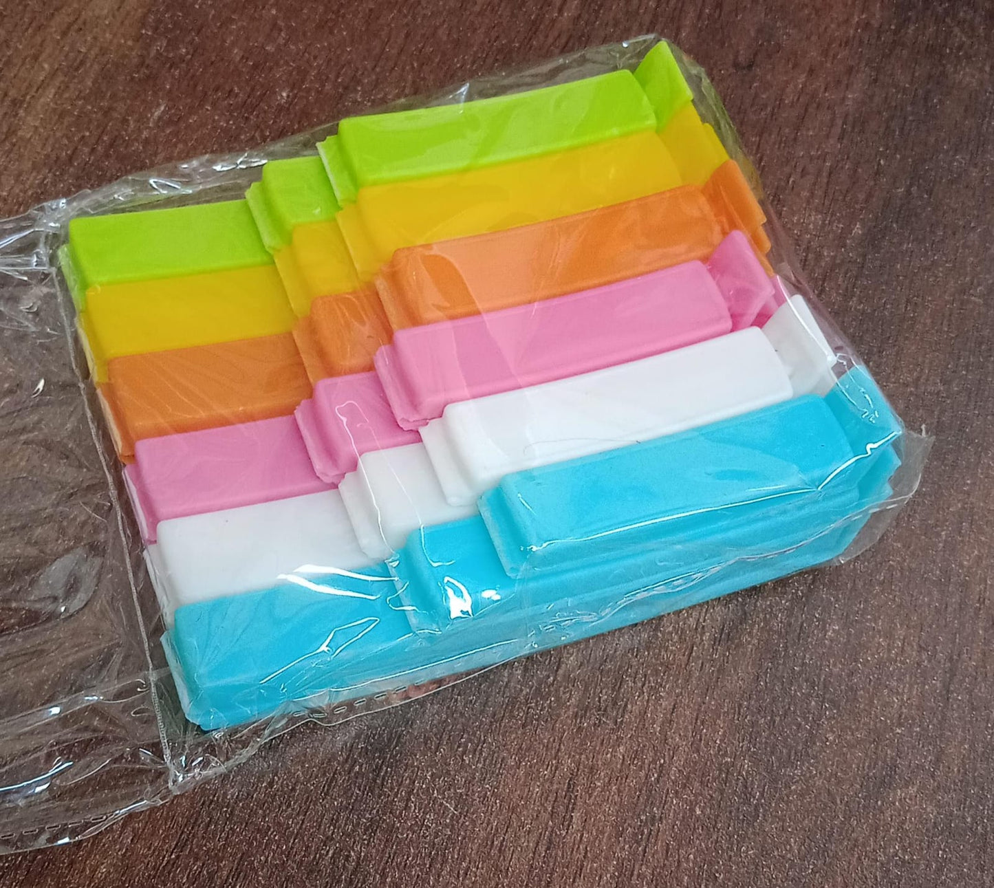 Food, Snack Pouch Bag Clip Sealer for Keeping Food Fresh for Home Kitchen | Plastic Camping Snack Air Tight Seal Bag Clips |Packet Vacuum Sealers Clip| (18 Pc Set) - Springkart