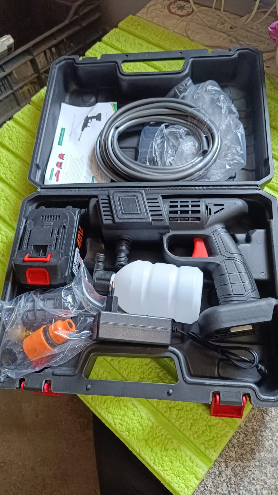 48V Car washing Kit, Portable Pressure Washer with, Rechargeable | Cordless Pressure Washer Gun | Handheld Pressure Washer for Car | Car Washer Gun (Type 1- Single Battery) - Springkart