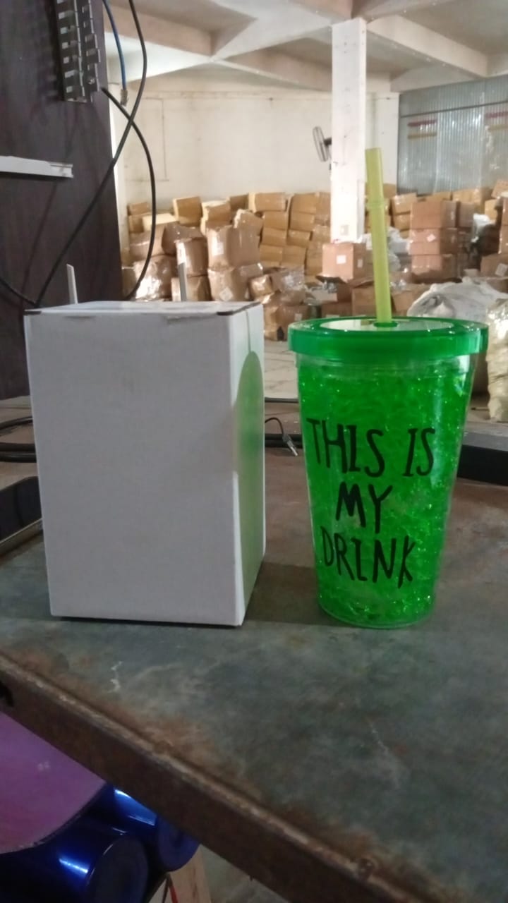 Plastic Drink Cup, Tea Coffee Tumbler with Lid and Straw (1 Pc) - Springkart