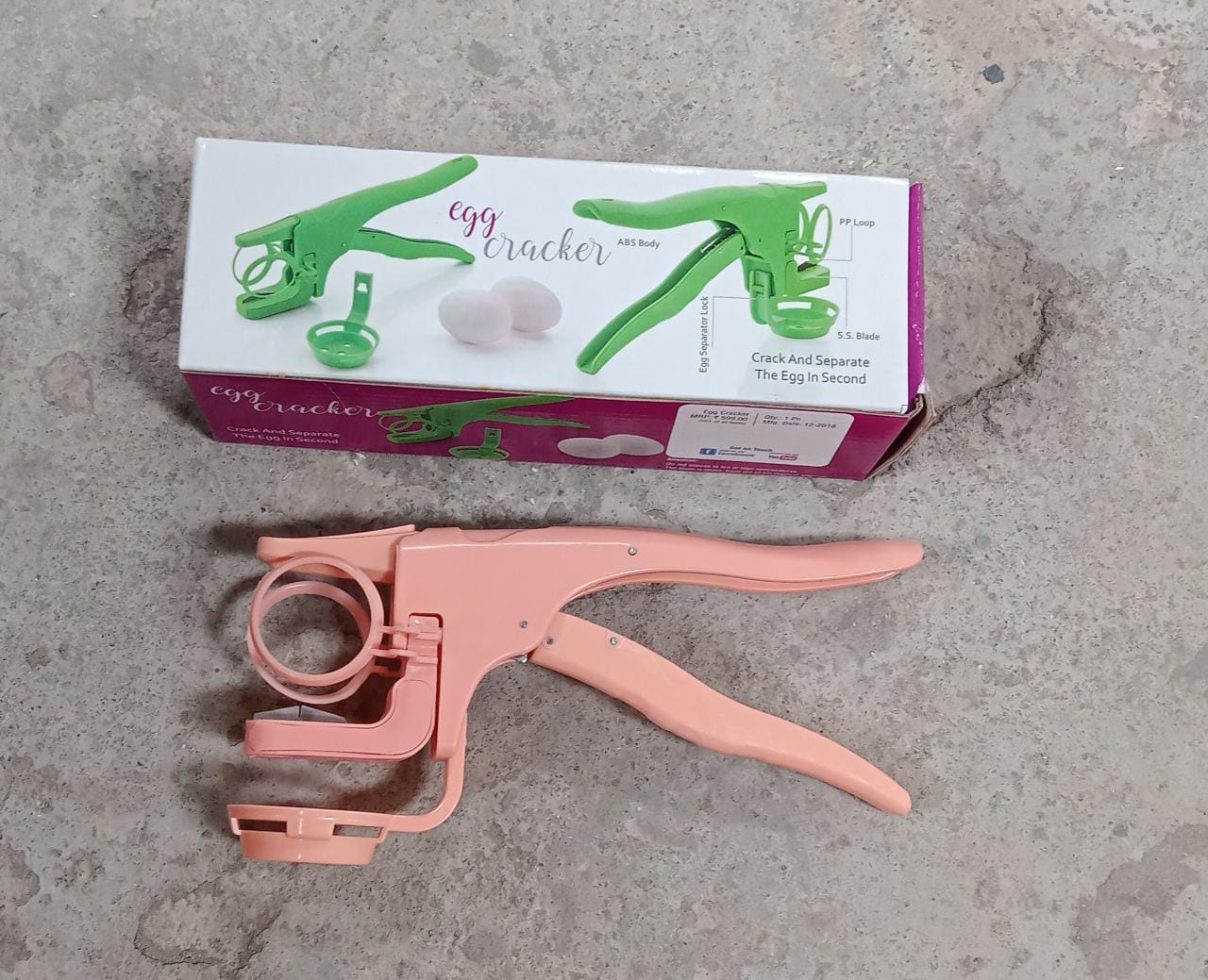 Plastic Handheld Egg Cracker with Separator - Springkart