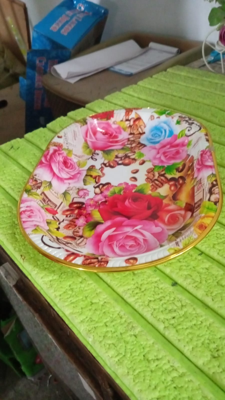 Big Plastic Flower Printed Design Serving Tray (1 Pc / 35 x 24 CM / Mix Color) - Springkart