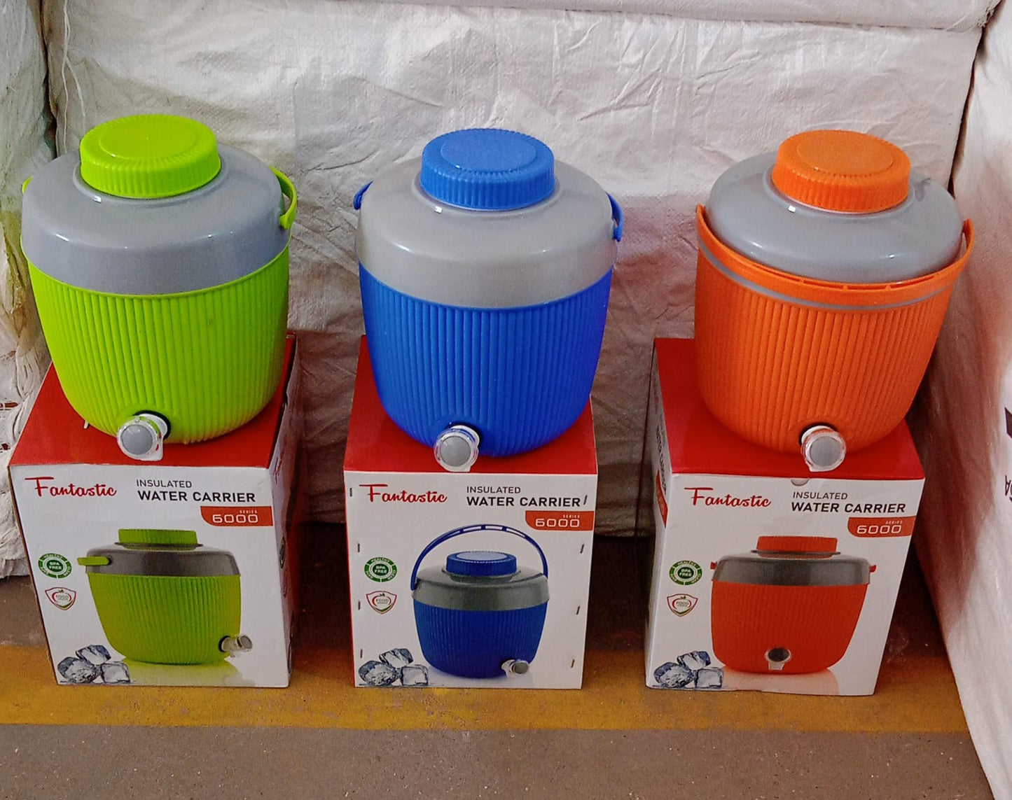 Insulated Water Jug, Insulated Plastic Water Jug with a Sturdy Handle, Water Jug Camper with Tap Plastic Insulated Water Storage Cool Water Storage for Home & Travelling (6000 ML) - Springkart