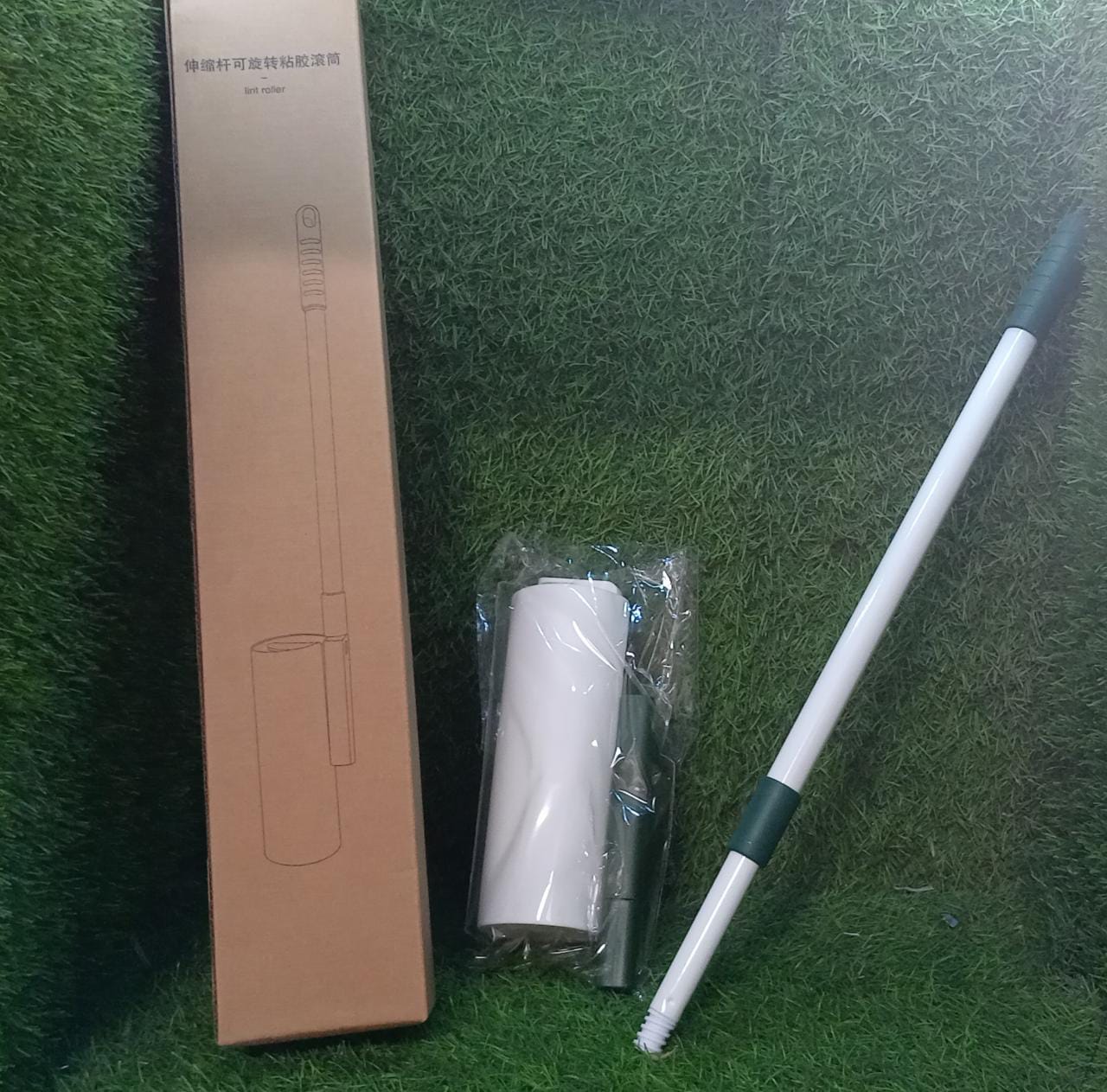 Washable Reusable Lint Roller with Extendable Handle for Carpet, Floor, and Sofa. - Springkart