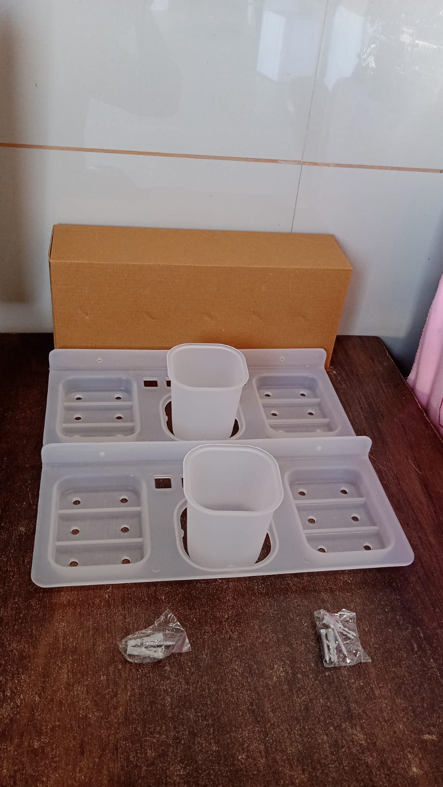 4 in 1 Plastic Soap Dish and plastic soap dish tray used in bathroom and kitchen purposes. - Springkart