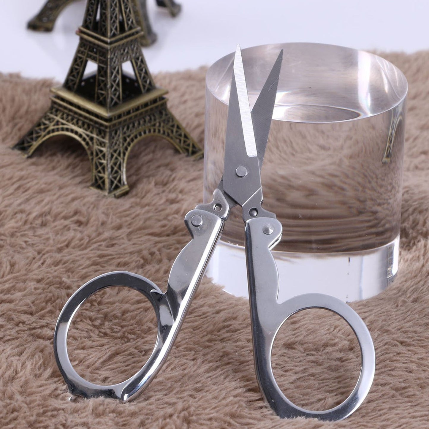 Folding Scissor 3.5inch used in crafting and cutting purposes for children’s and adults. - Springkart