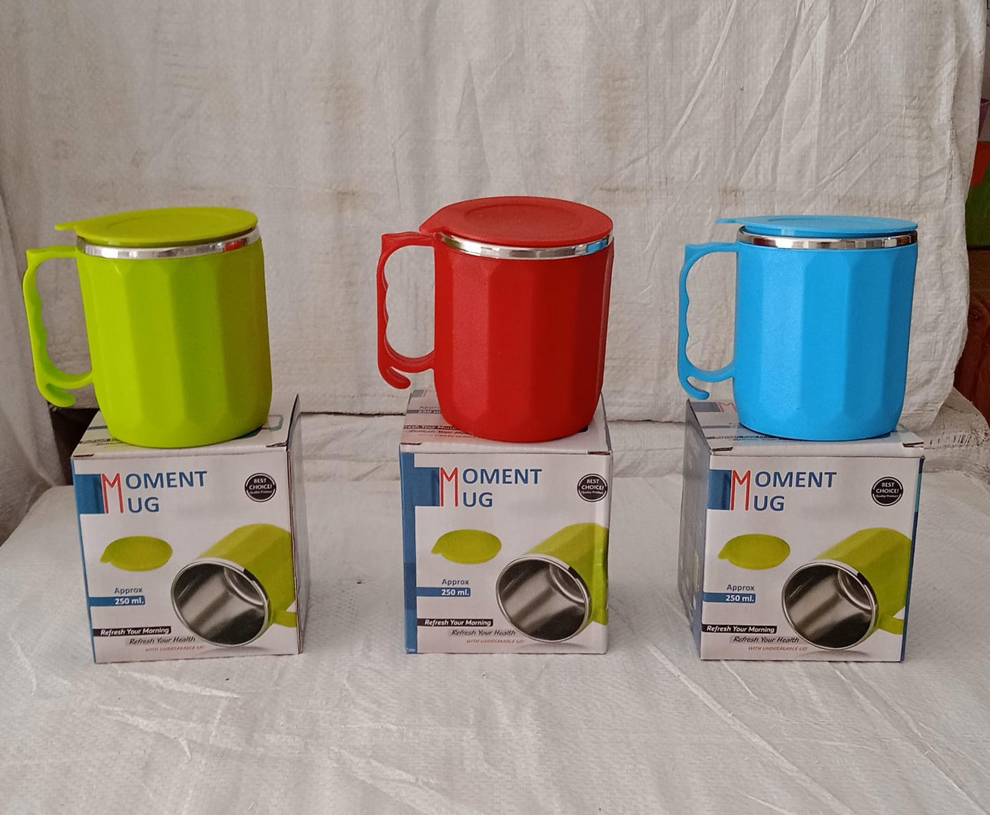 250ML Stainless Steel Mug: Insulated, Leakproof Lid, Hot/Cold Drinks (Mix Color) - Springkart