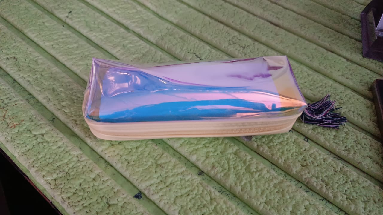 Transparent Pencil Pouch / Case PVC Waterproof Pen Bag (1 Pc) - Springkart