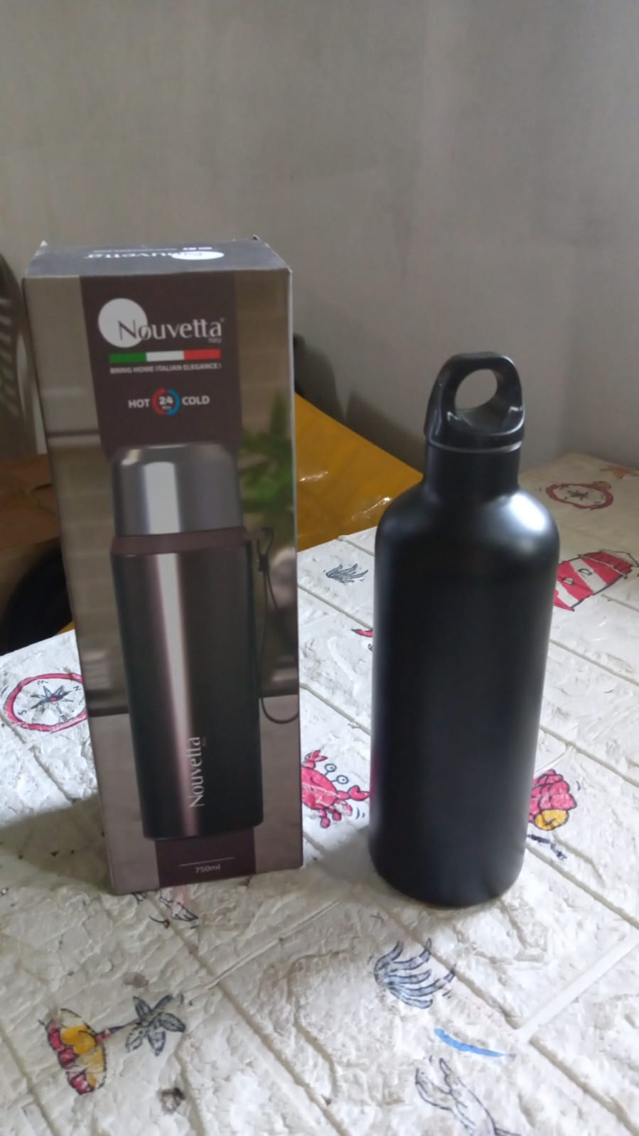 Vacuum Stainless Steel Water Bottle With Carry Handle, Fridge Water Bottle, Leak Proof, Rust Proof, Cold & Hot | Leak Proof | Office Bottle | Gym | Home | Kitchen | Hiking | Trekking | Travel Bottle (Approx 750 ML ) - Springkart