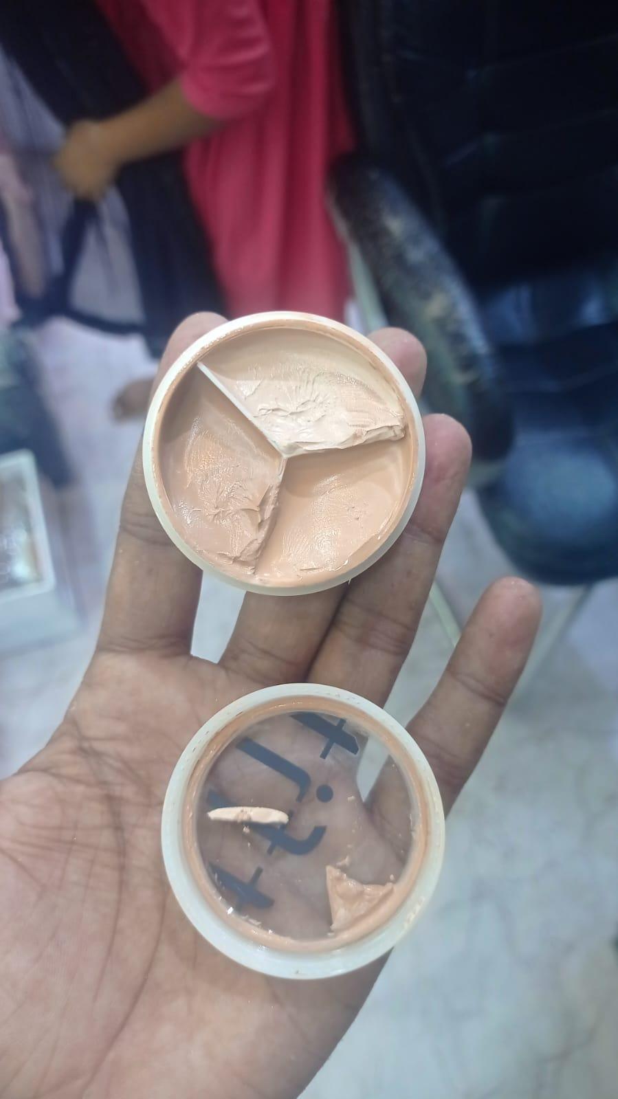 Full Cover Up Pro Concealer Palette - Springkart