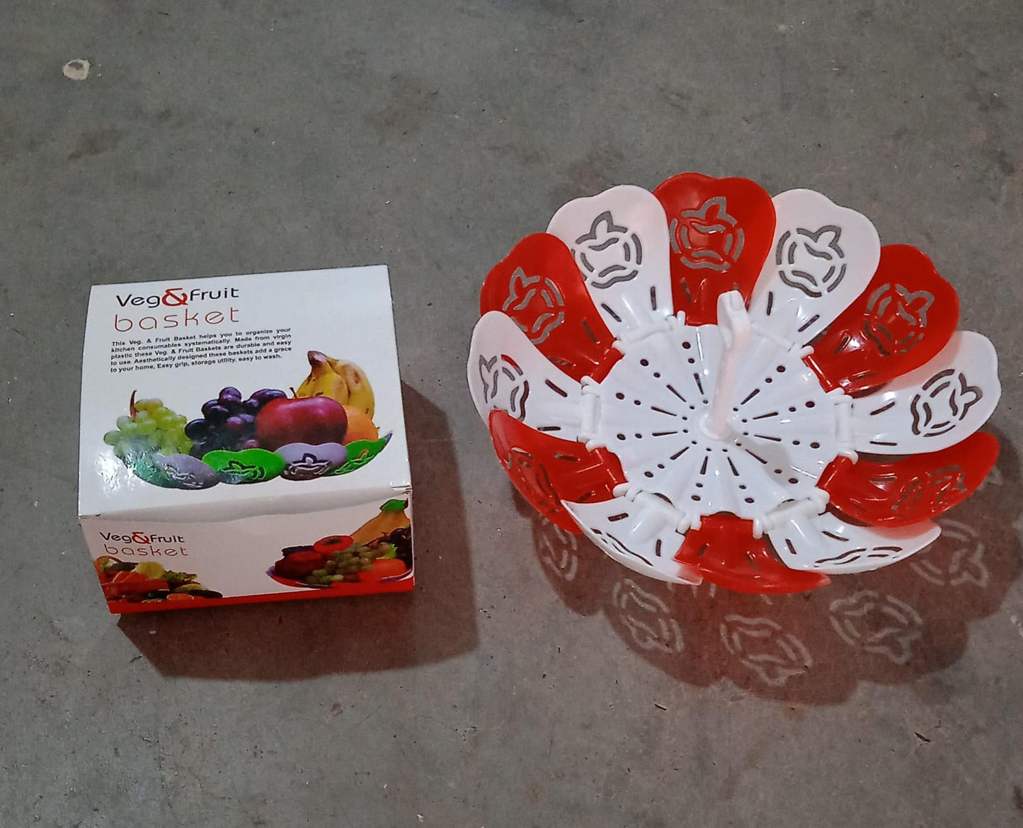 Folding Fruit Basket | Foldable Basket | Fruit Bucket |Basket with Hanging Stand | Fruit and Vegetables Basket | Foldable Lotus Shape Basket Tray for Multi-use (1 Pc) - Springkart