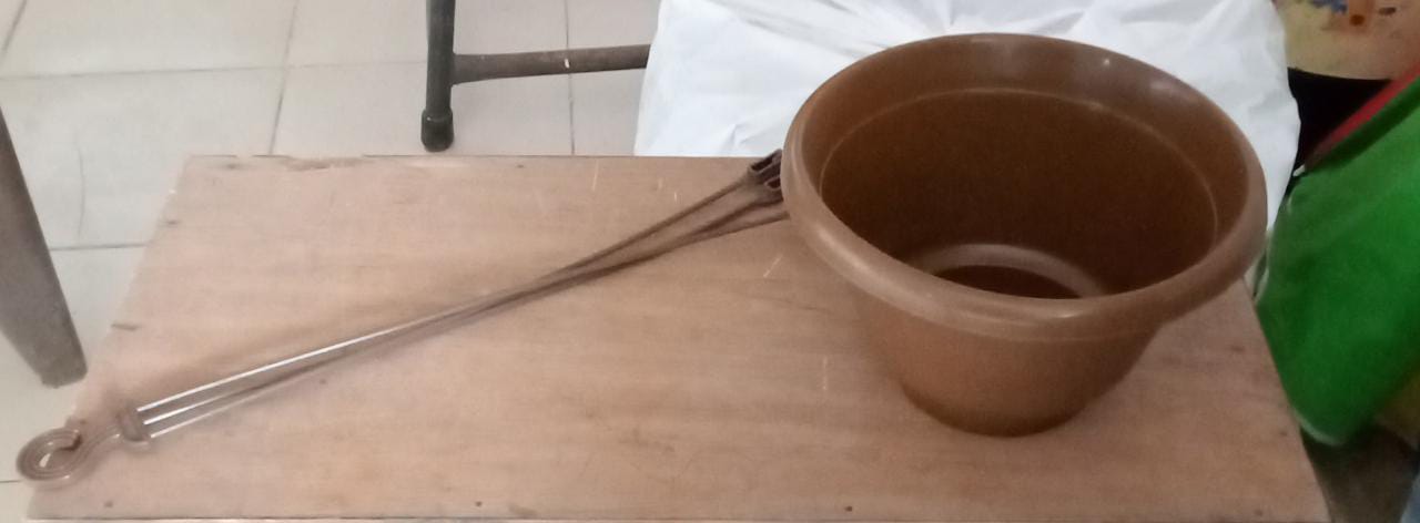 Hanging Flower Pot with Hanging Roap - Springkart