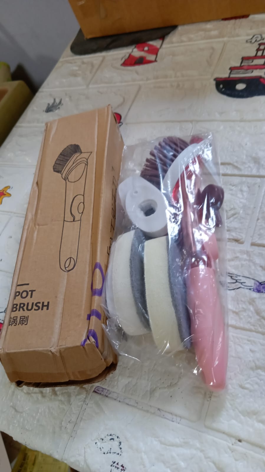 Mix Color Dish Scrubber with Soap Dispenser, Soap Dispensing Dish Brush Set, Dishwashing Brushes Kitchen Scrub Dish Wand for Dishes Sink Pot Pan Cleaning and Washing,1 Handle,3Refill Replacement Head - Springkart