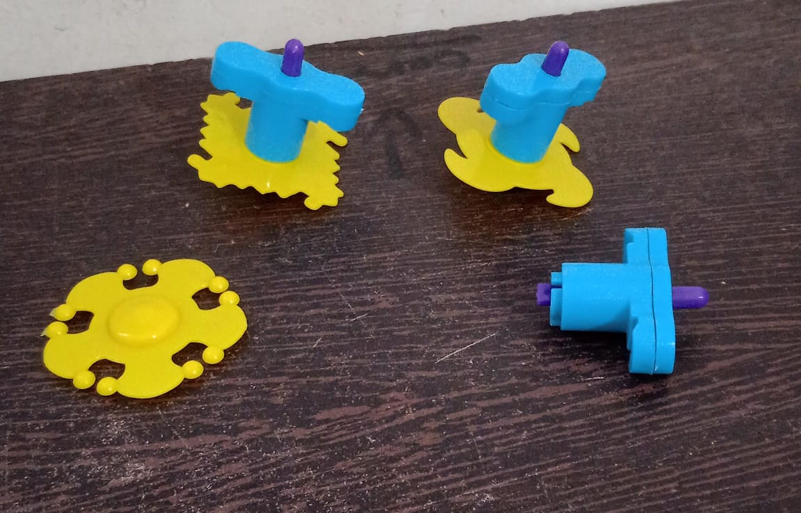 Toy Spinner Launcher for Kids - Springkart