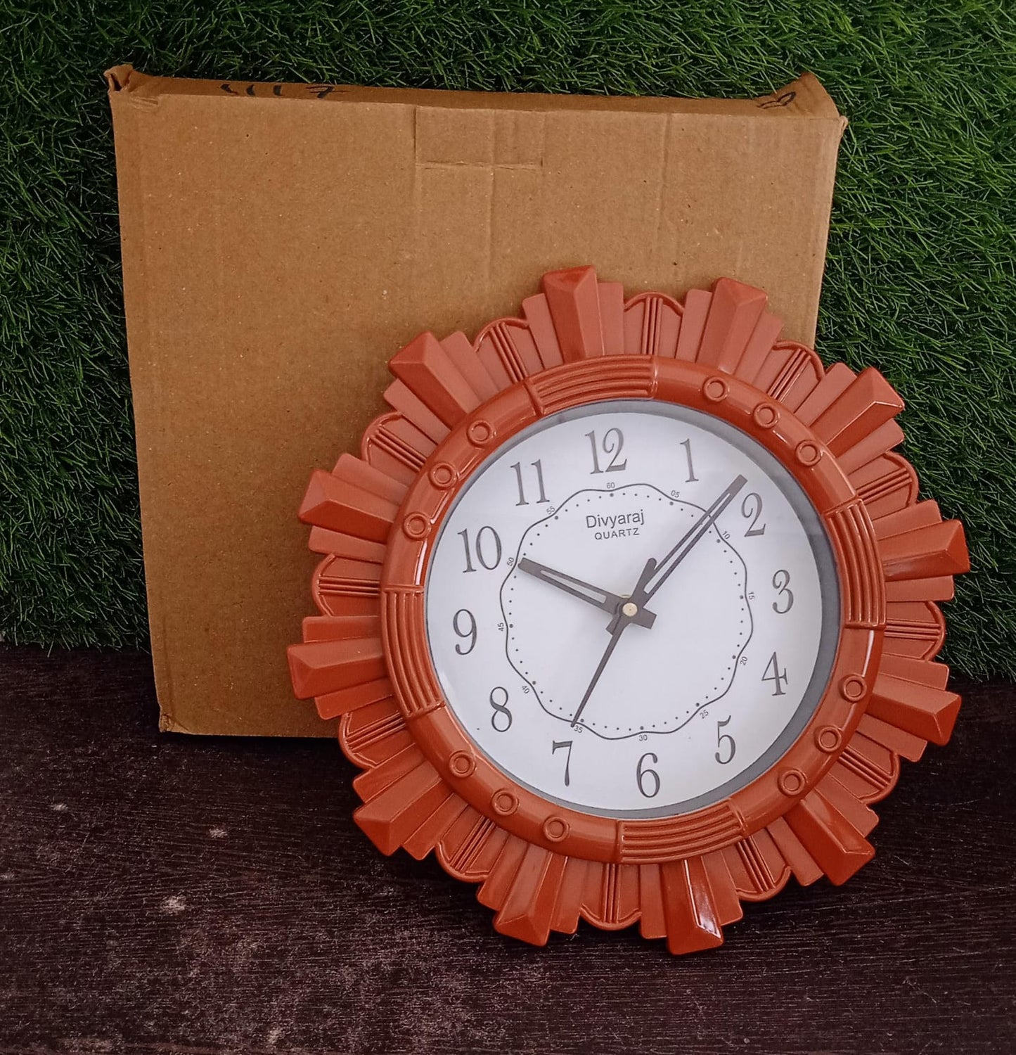 Wooden Look Round Wall Clock - Battery Operated, Easy-to-Read, Plastic Design for Home/Office - Springkart