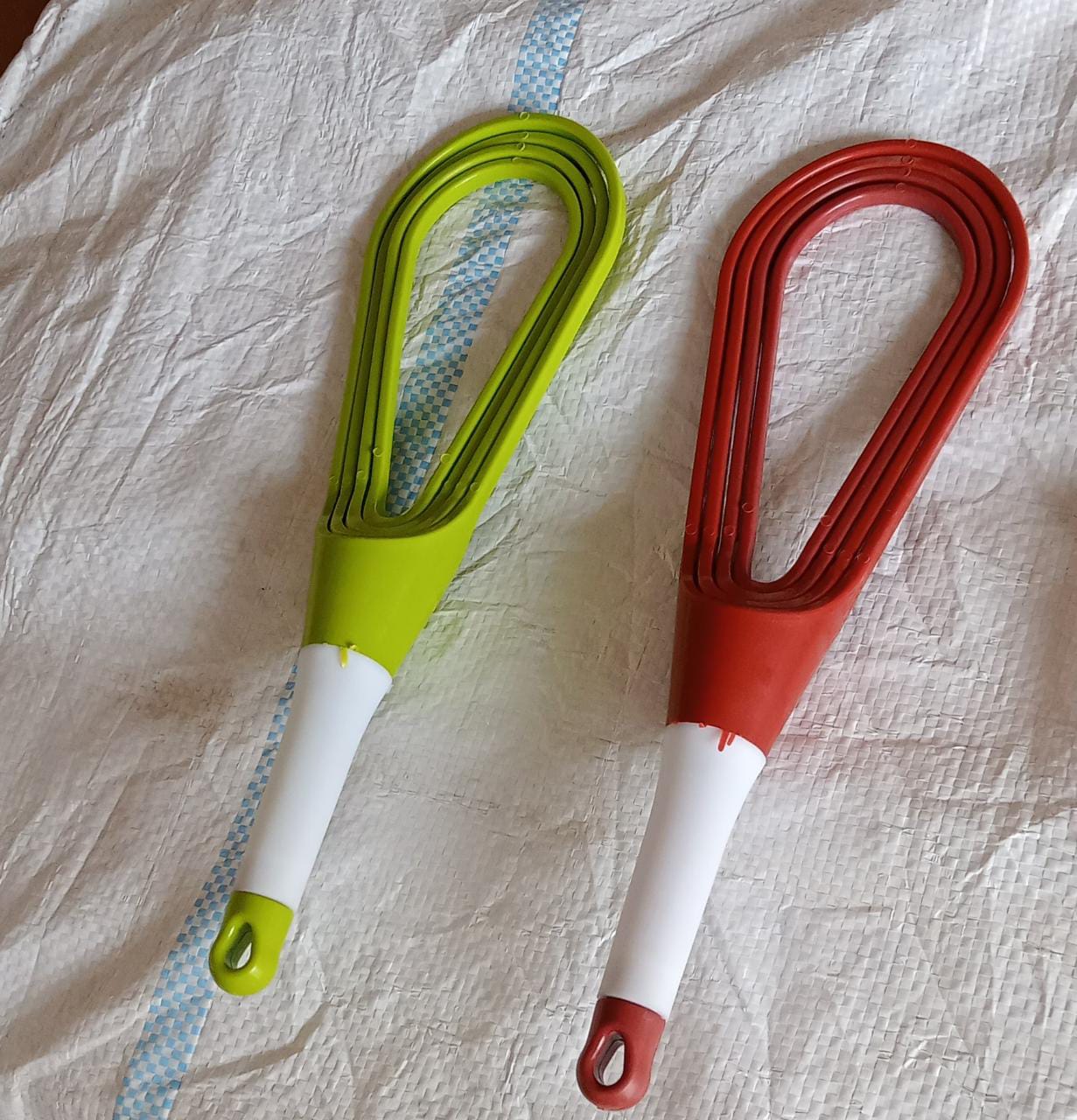 Plastic Whisk Mixer for Milk, Coffee, Egg, Juice Balloon Whisk - Springkart