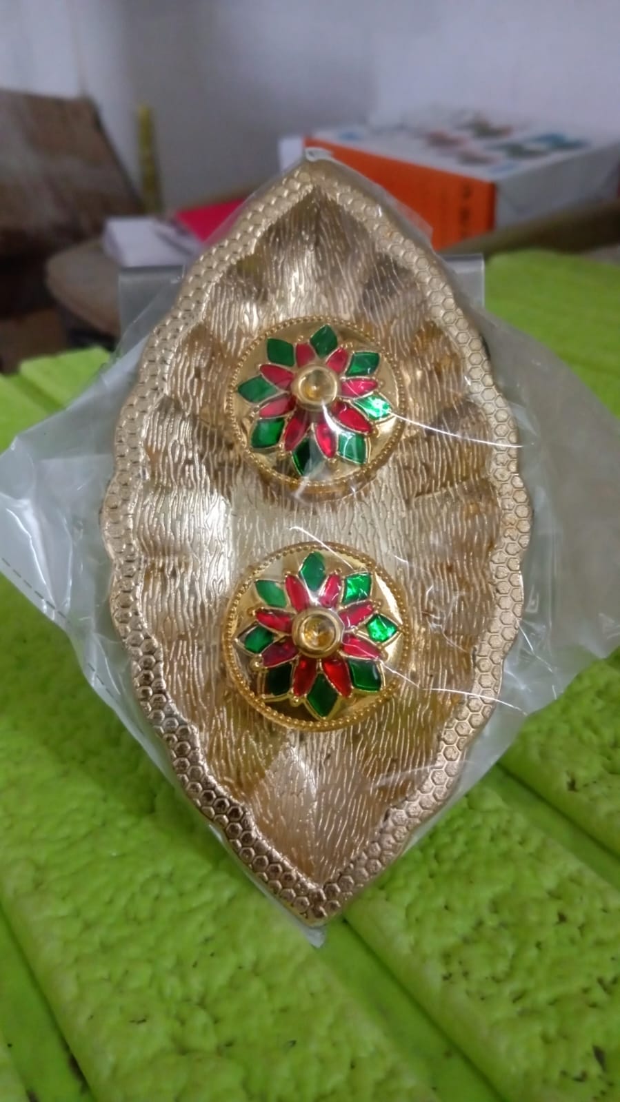 Leaf Shape Special Puja Thali (1 Pc / Mix Design) - Springkart