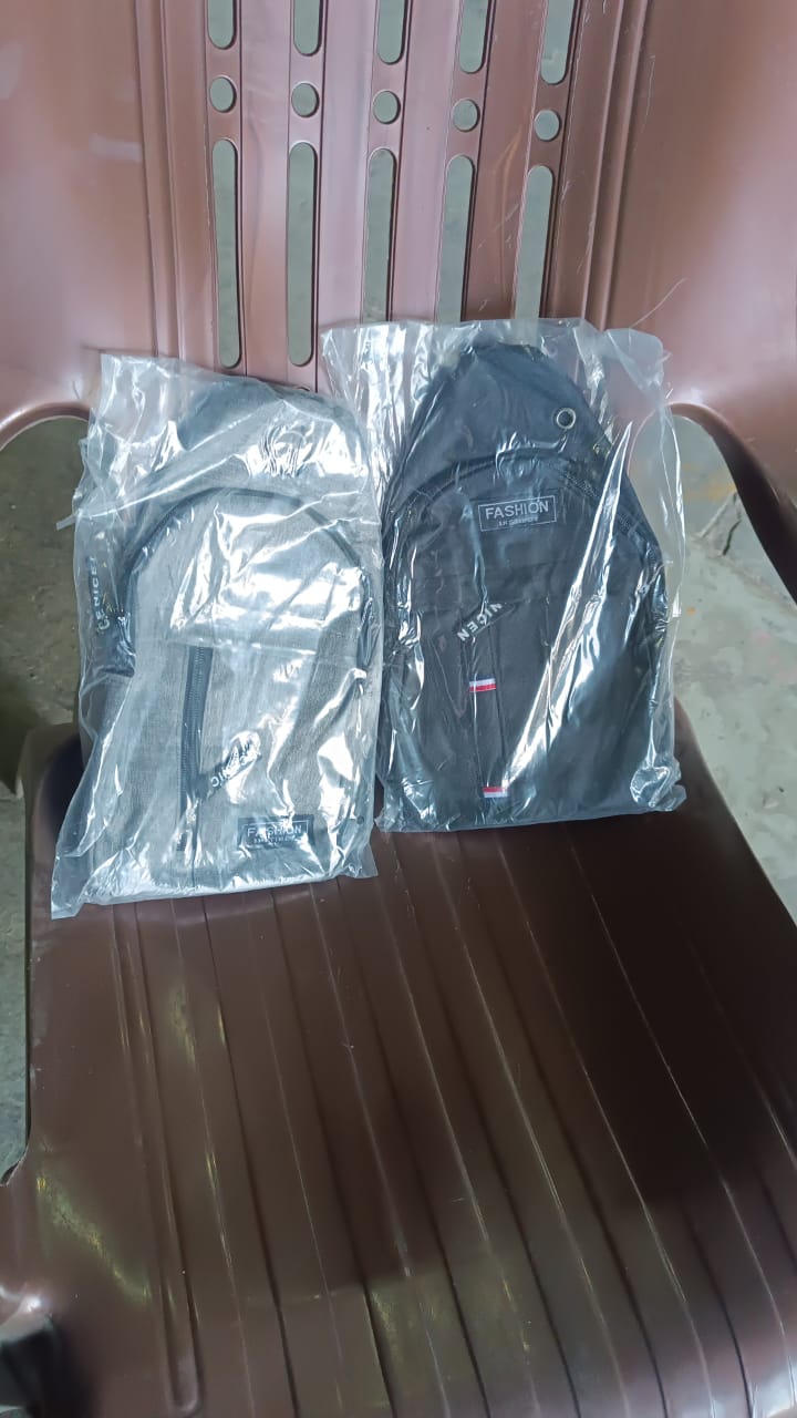 Waterproof Waist Bag, Shoulder Bags USB Charging Earphone Hook Sling Travel Bag (1 Pc) - Springkart