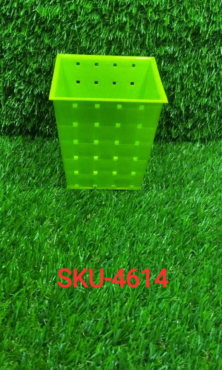 Square Single Plant Railing Dotted Planters - Springkart