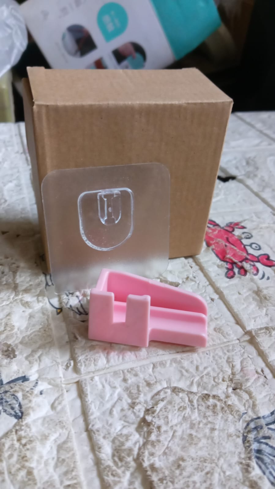 Punch-free Wall Hanging Knife Holder / Stand, Knife Holder Kitchen Supplies Tool Holder Insert Knife Shelf Storage Rack (1 pc ) - Springkart