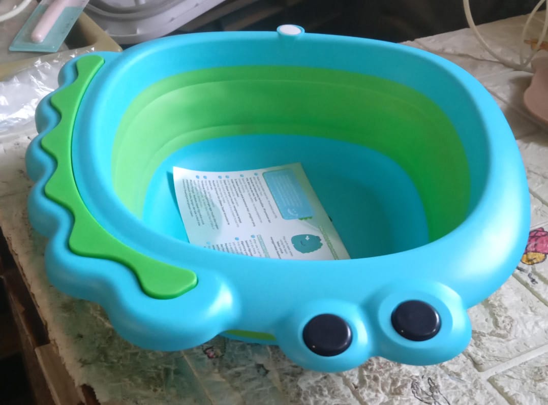17513 Frog Shape Wash Basin Space Saving Multi Function Foldable Baby Wash Basin Easy Clean Lightweight Thicken For Washing Face For Home (3331cm 1 Pc) - Springkart