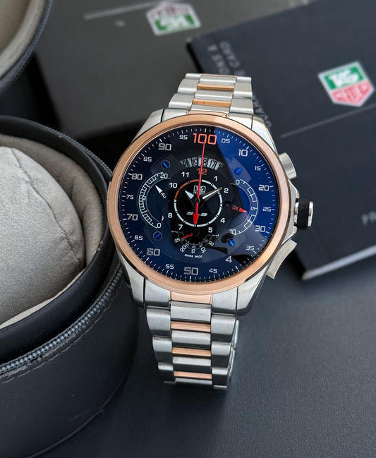 Taguer Daring and complex inside and out, our new motion-powered automatic Modern Machine