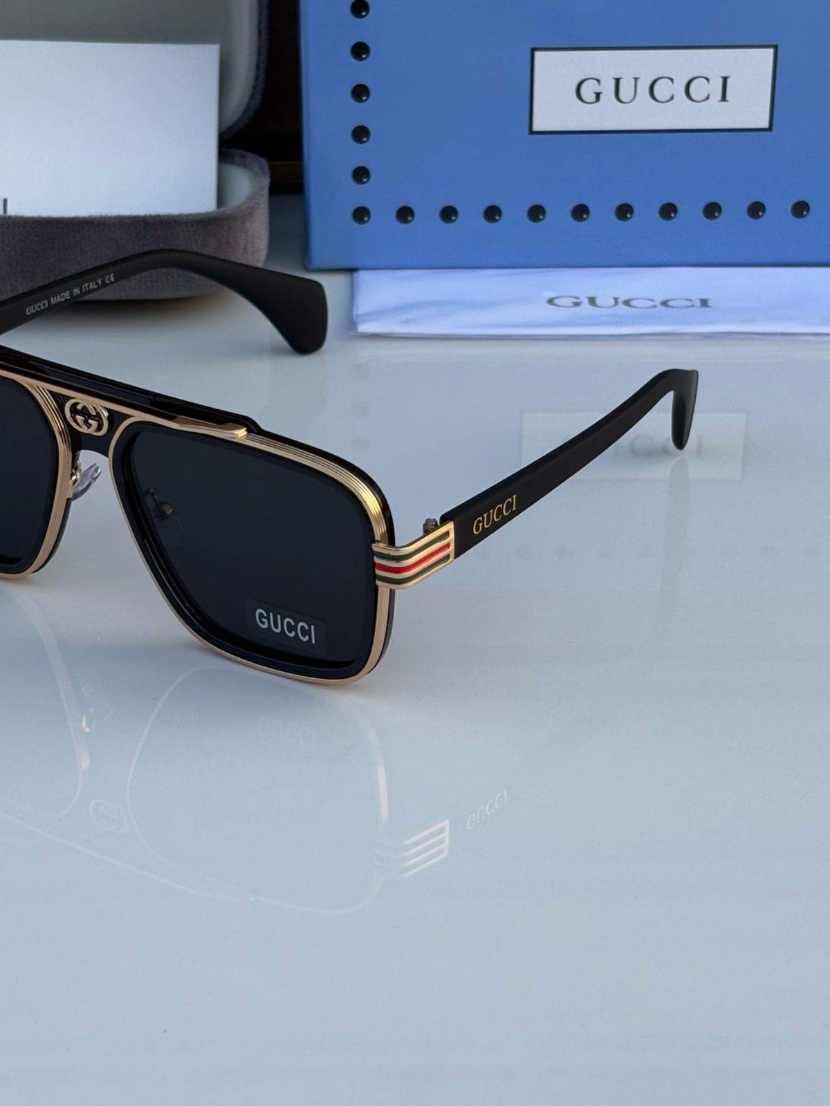 GUCCI Unisex Sun Glass