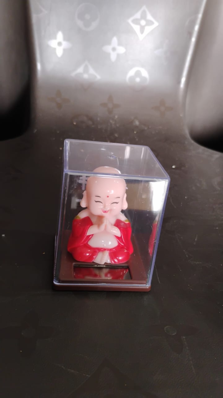 Solar Power Moving Head Buddha Statue Car Ornament (1 Pc Mix Color) - Springkart