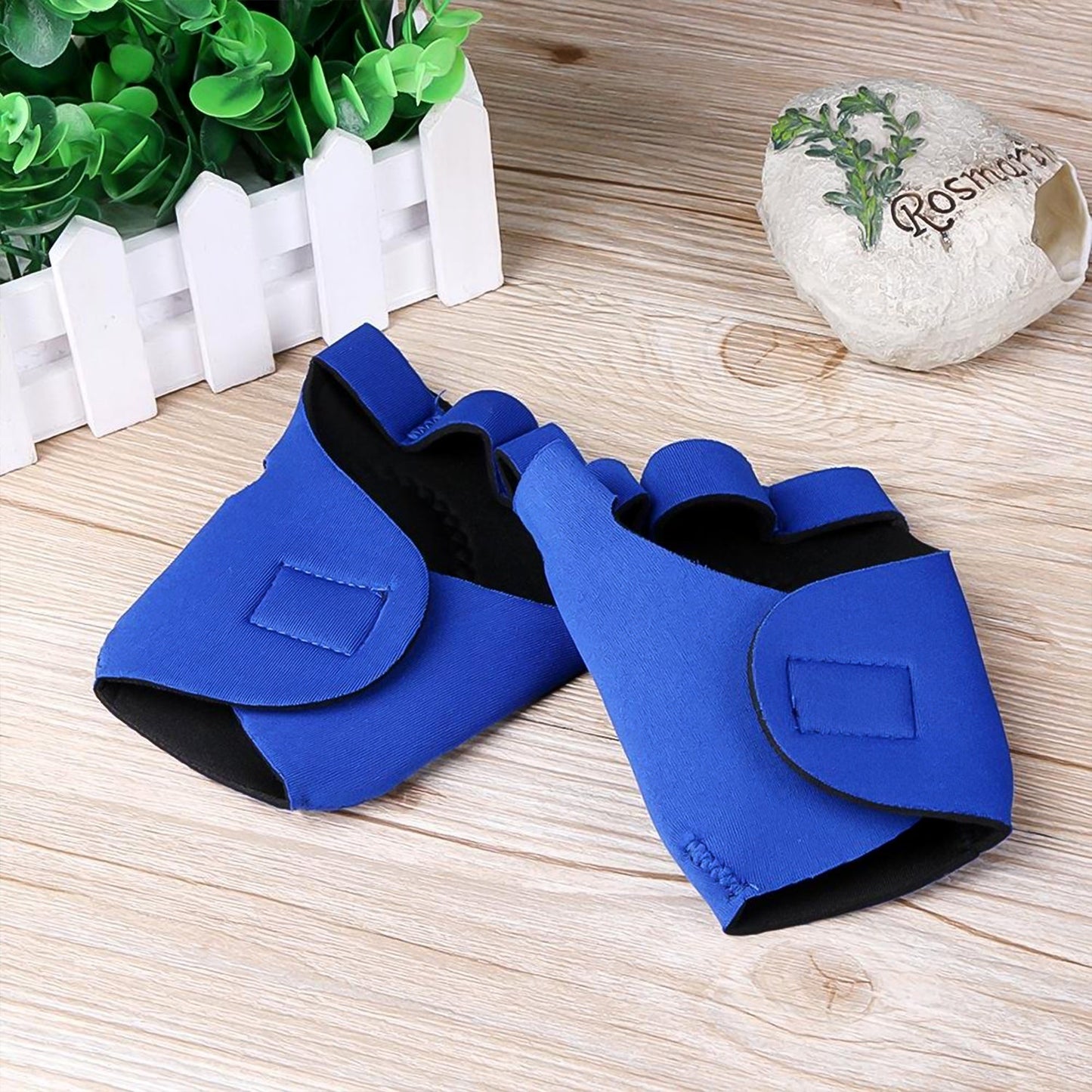 Palm Support Gloves Half Finger Gym Exercise Training Gloves Outdoor (1 Pair With Card Packing) - Springkart