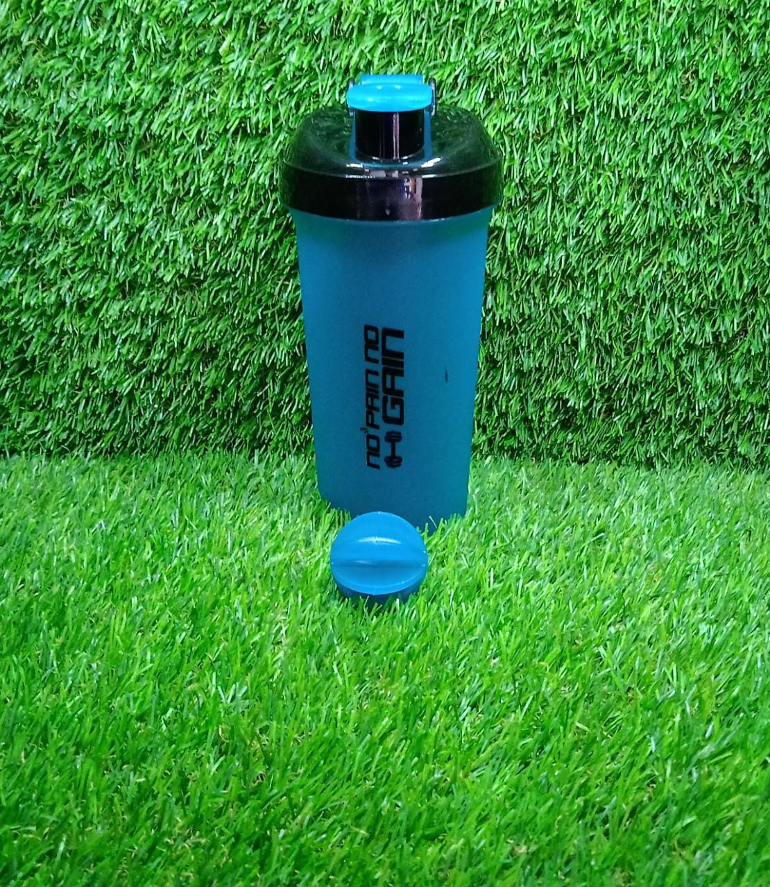 700ml Protein Shaker Bottle with Powder Storage 3-Compartment Gym Shake - Springkart