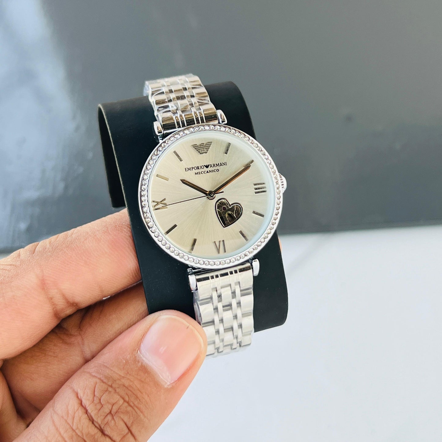 Armani Premium Ladies Watches - Springkart