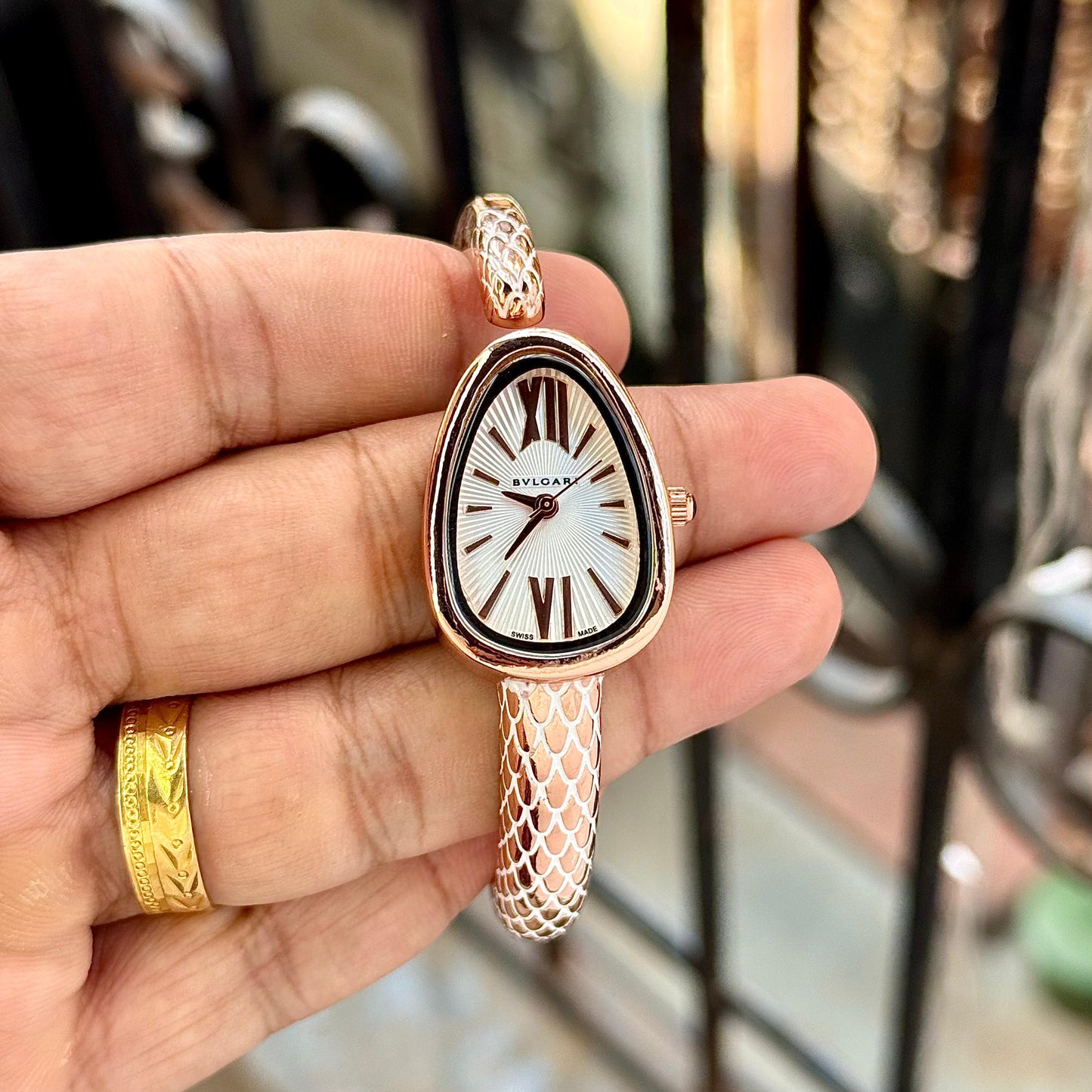 ✅ BVLGARI SERPENTI – THE ICONIC LUXURY SNAKE-INSPIRED TIMEPIECE FOR WOMEN ✅